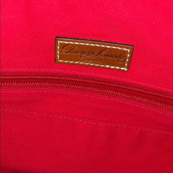 Xl Dooney and Bourke Tote - Picture 5 of 7